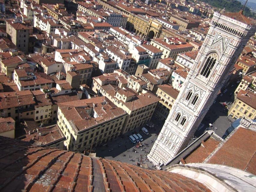 Περιήγηση στο Duomo με πρόσβαση στην ταράτσα VIP 2026